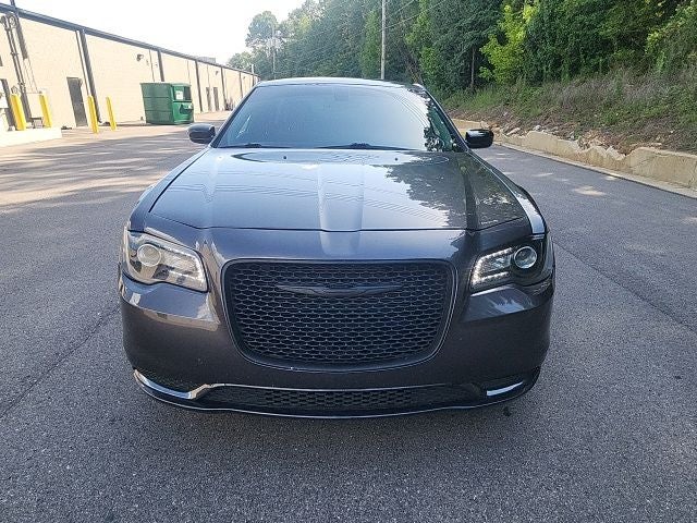 2019 Chrysler 300 Touring