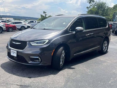 2023 Chrysler Pacifica Limited