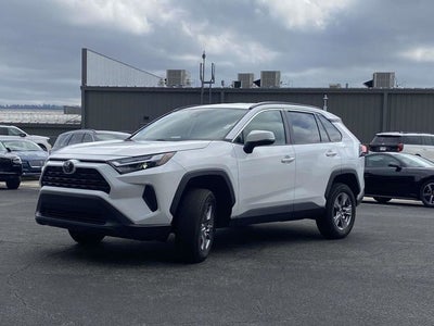 2024 Toyota RAV4 XLE