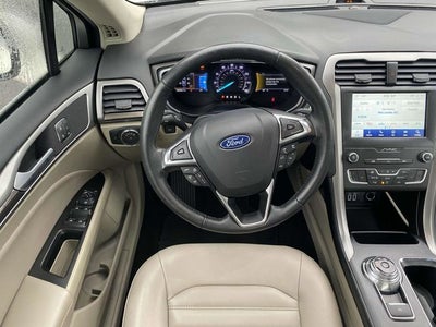 2020 Ford Fusion SEL
