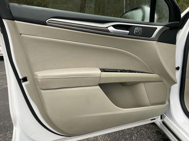 2020 Ford Fusion SEL