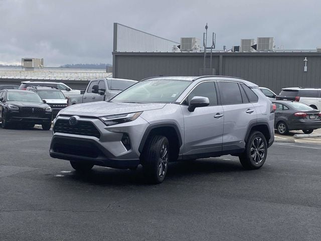2022 Toyota RAV4 Hybrid XLE Premium