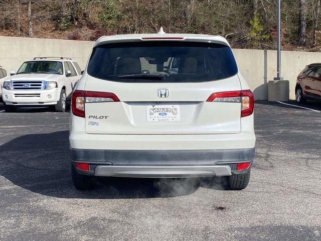 2019 Honda Pilot EX-L w/Navigation and Rear Entertainment System