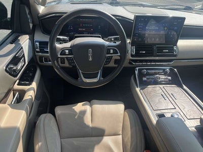 2022 Lincoln Navigator L Reserve