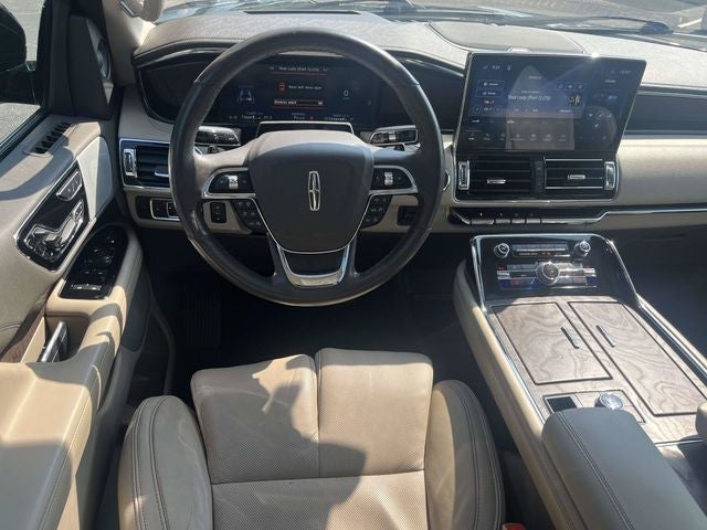 2022 Lincoln Navigator L Reserve