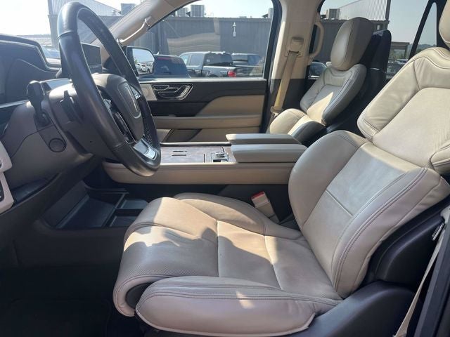 2022 Lincoln Navigator L Reserve