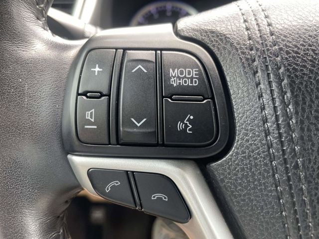 2017 Toyota Highlander Limited Platinum