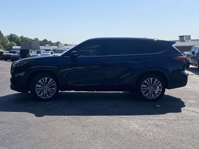 2023 Toyota Highlander Platinum