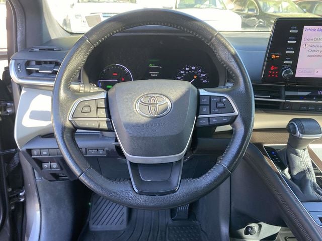 2021 Toyota Sienna XLE