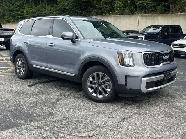 2023 Kia Telluride LX