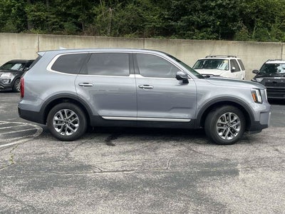 2023 Kia Telluride LX