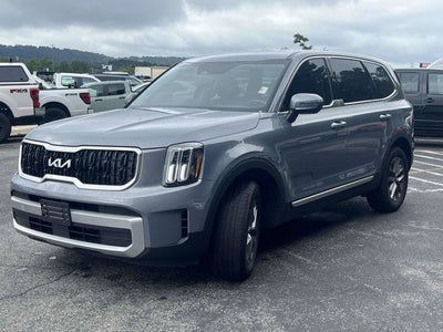 2023 Kia Telluride LX