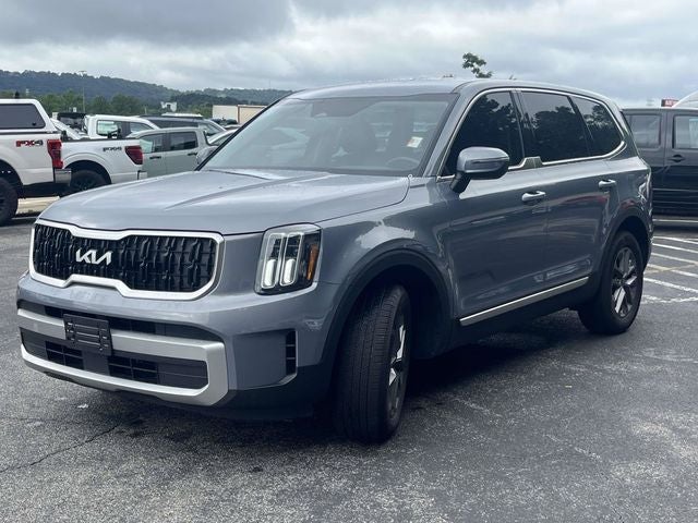 2023 Kia Telluride LX