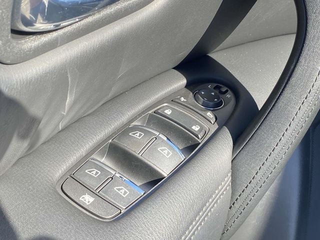 2022 Nissan Armada SL