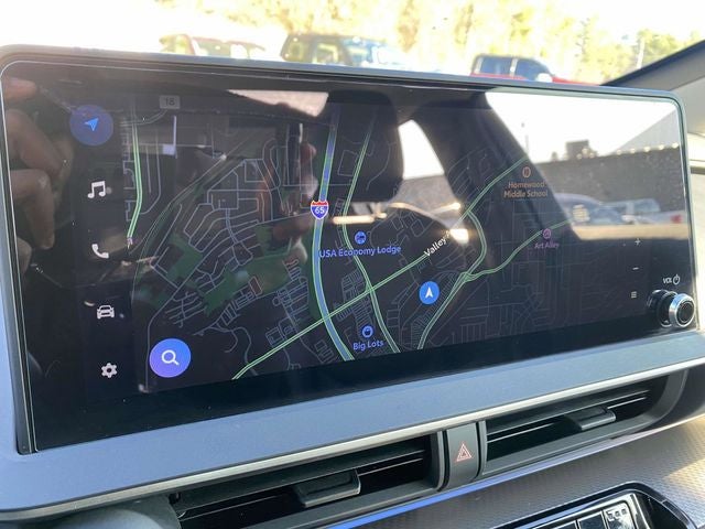 2025 Toyota Prius XLE