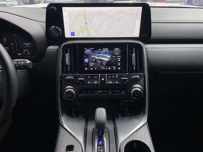 2025 Lexus LX 700h Luxury