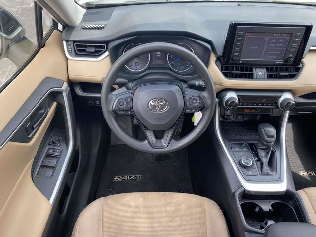 2020 Toyota RAV4 Hybrid LE