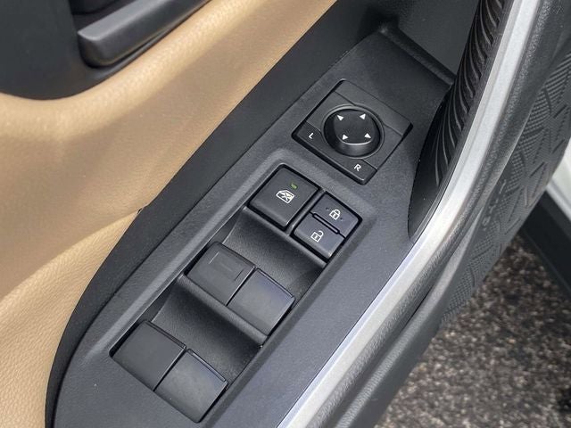 2020 Toyota RAV4 Hybrid LE