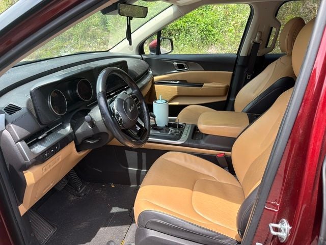 2023 Kia Carnival LX