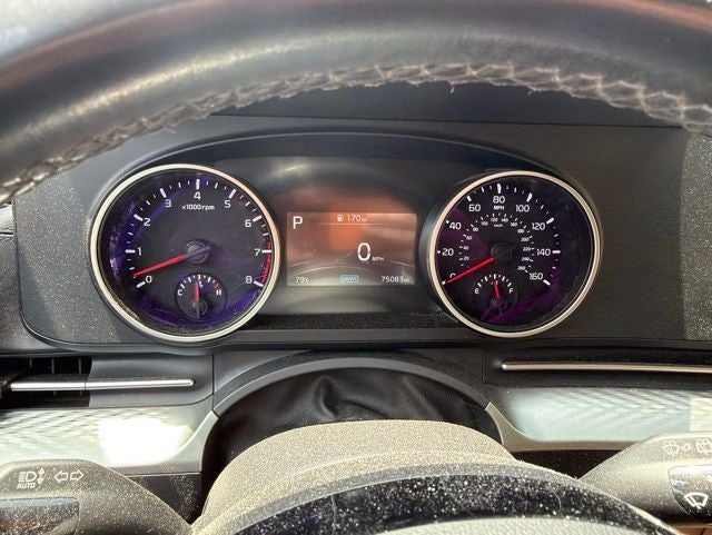 2023 Kia Carnival LX