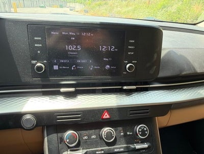 2023 Kia Carnival LX