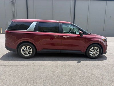 2023 Kia Carnival LX