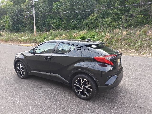 2022 Toyota C-HR XLE