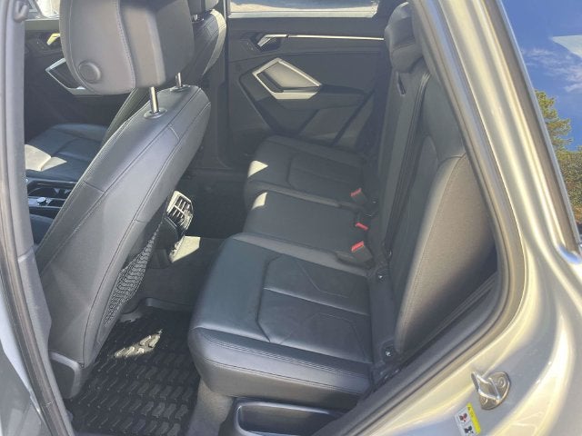2022 Audi Q3 Premium quattro