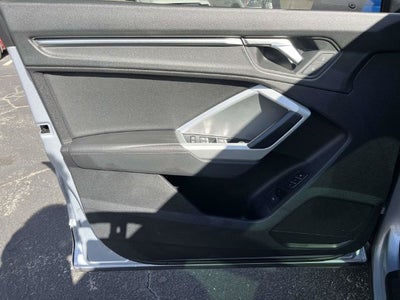 2022 Audi Q3 Premium quattro