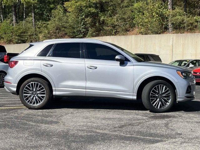2022 Audi Q3 Premium quattro