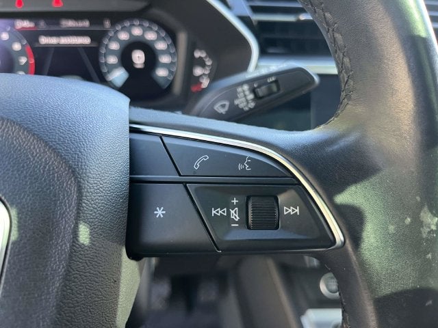 2022 Audi Q3 Premium quattro
