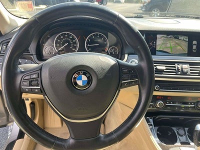 2015 BMW 5 Series 528i xDrive