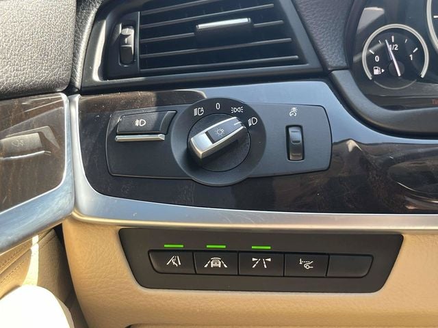 2015 BMW 5 Series 528i xDrive