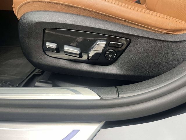 2021 BMW 7 Series 740i