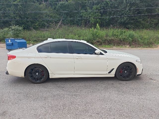 2018 BMW 5 Series 540i