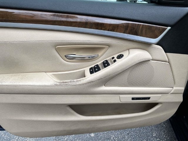 2013 BMW 5 Series 528i xDrive