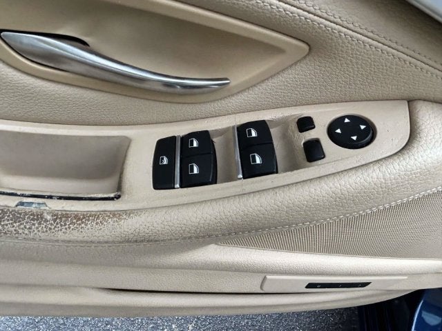 2013 BMW 5 Series 528i xDrive