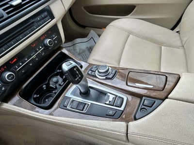 2013 BMW 5 Series 528i xDrive