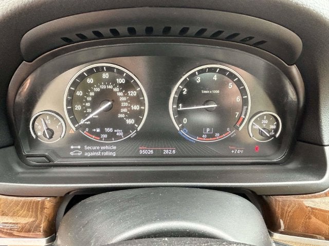 2013 BMW 5 Series 528i xDrive