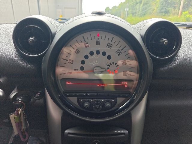 2013 MINI Cooper Countryman Base