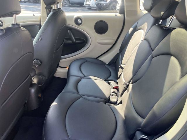2013 MINI Cooper Countryman Base