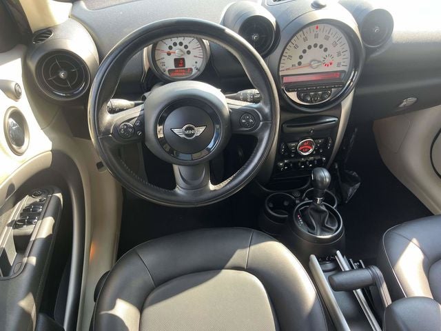 2013 MINI Cooper Countryman Base