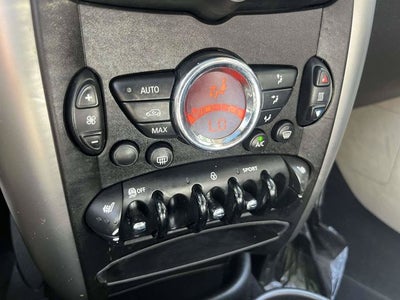 2013 MINI Cooper Countryman Base