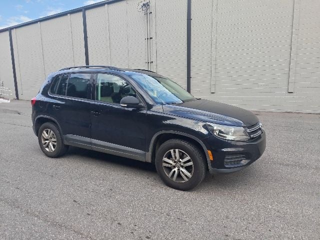 2016 Volkswagen Tiguan S