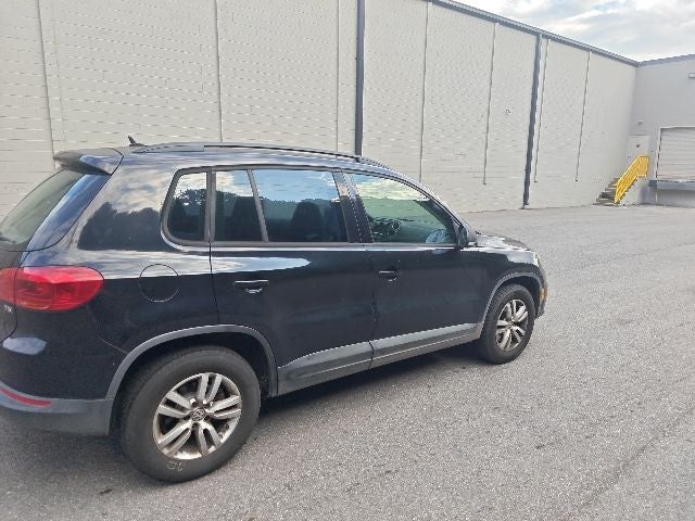 2016 Volkswagen Tiguan S