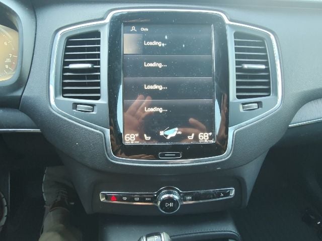 2020 Volvo XC90 T5 Momentum