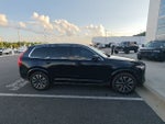 2020 Volvo XC90 T5 Momentum