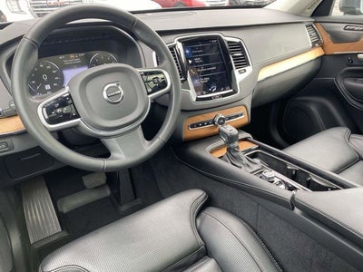 2020 Volvo XC90 T6 Inscription