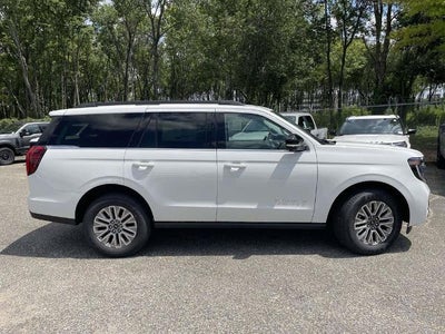 2027 Ford Expedition Platinum