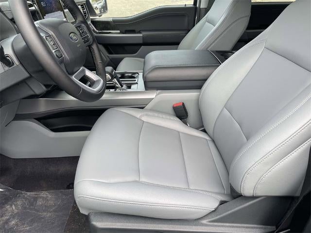 2025 Ford F-150 Lightning Flash™